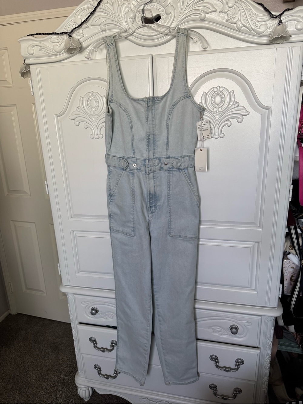 Good American Light Gray Denim Overalls — Scoop Neck Jeans